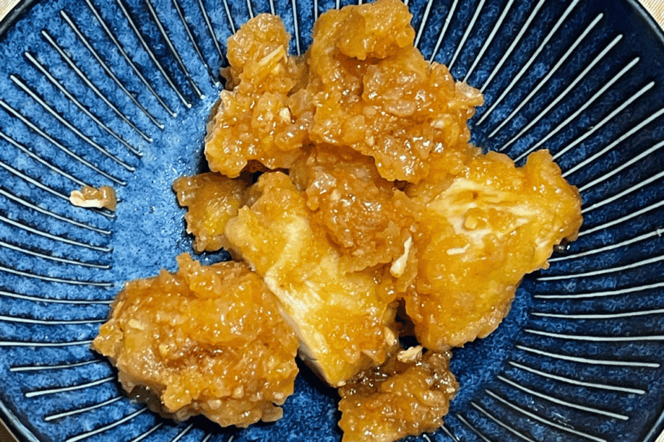 鶏チリを1人分盛り付けた様子